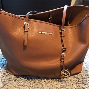 Michael Kors tote